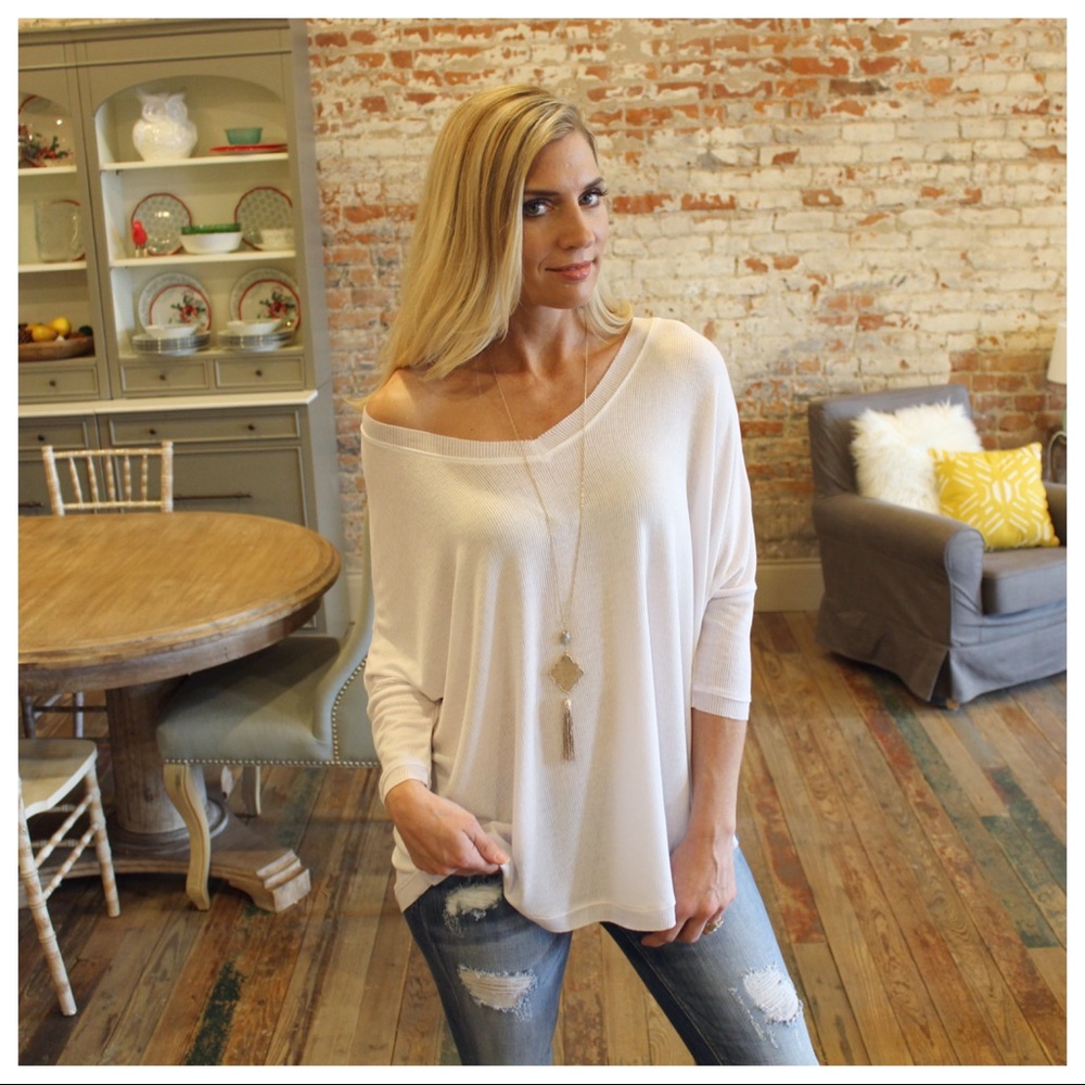 ✨LAST✨Ivory Ribbed Knit Dolman Tunic - Picture 3 of 7